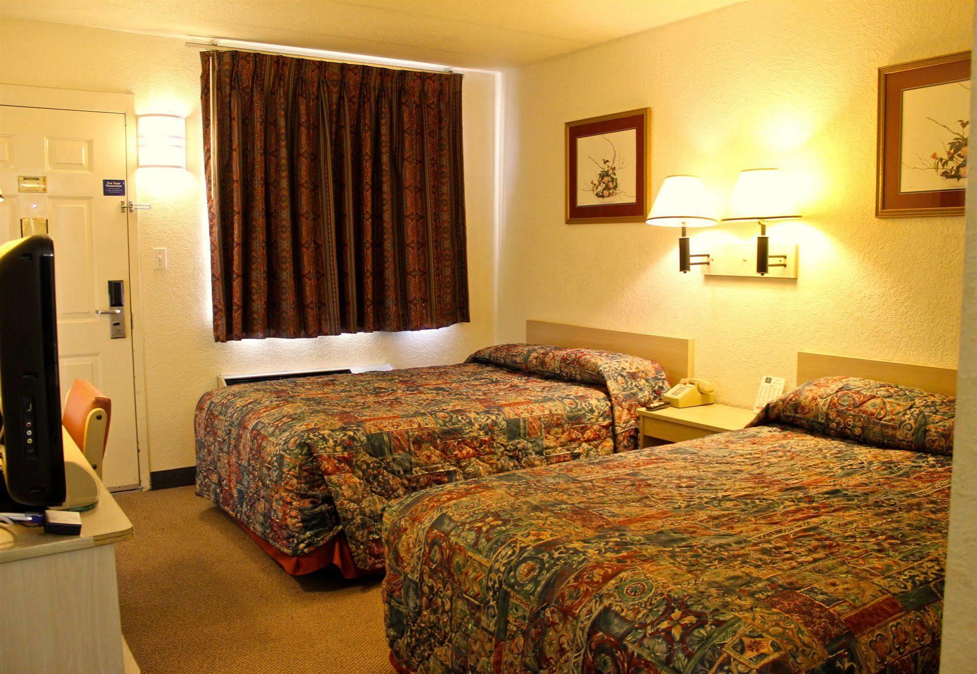 Qc Stay Inn Moline Buitenkant foto