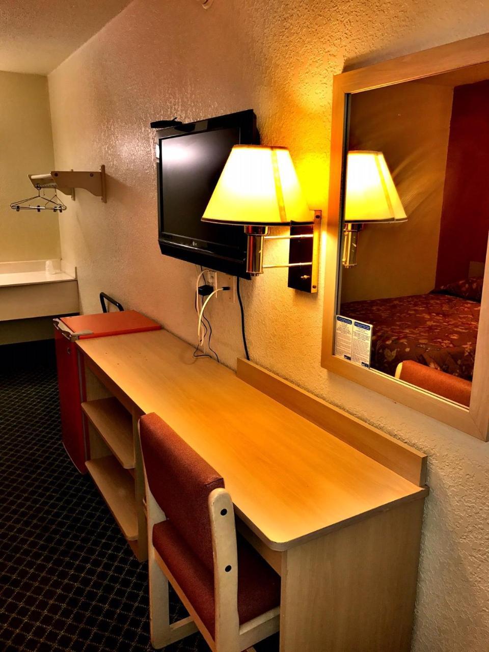 Qc Stay Inn Moline Buitenkant foto